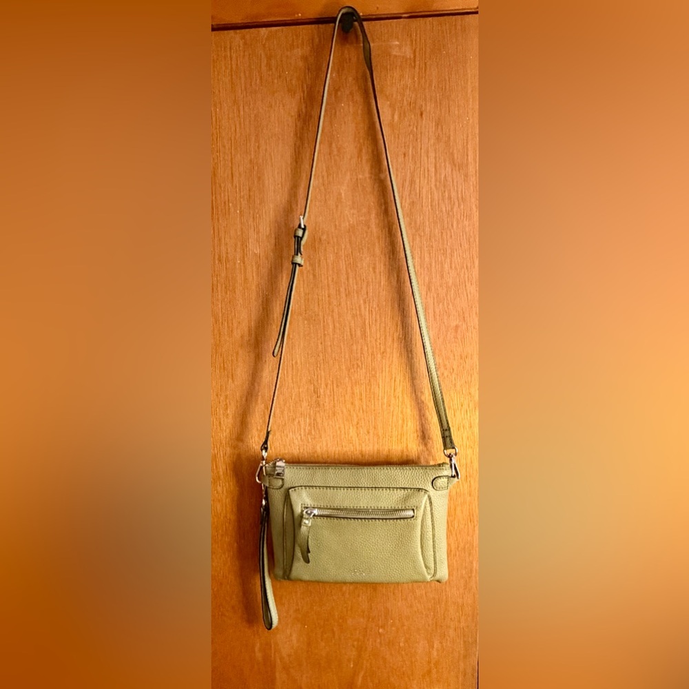 OSPREY Sage Green pebbled leather adjustable removable strap Crossbody Bag EUC